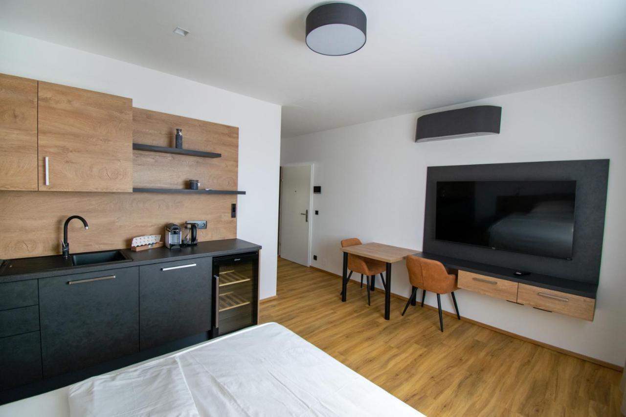 Smart Rooms 벨스 외부 사진