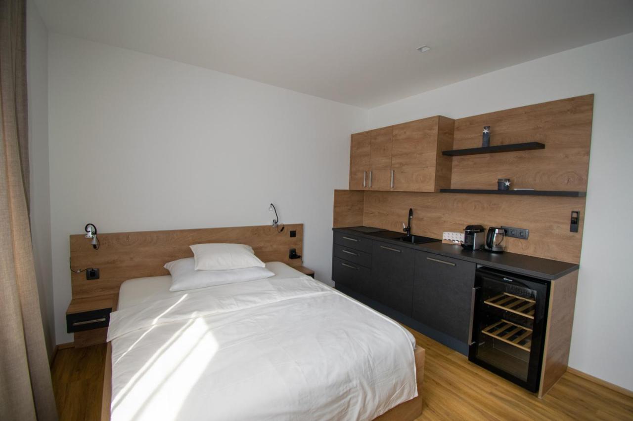 Smart Rooms 벨스 외부 사진